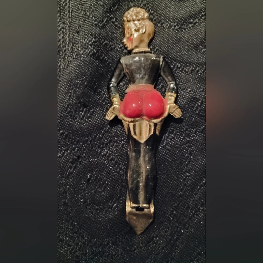 VINTAGE 1950's He (bartender) & She (naughty girl) Beverage Openers!  (RARE) - Picture 6 of 11